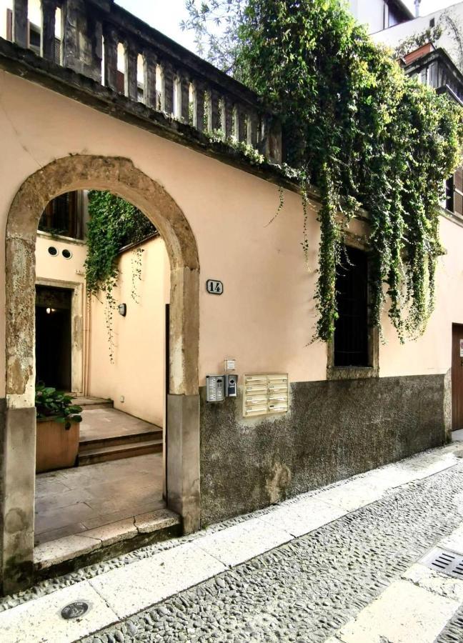 3 Amici Al Teatro Apartman Verona Kültér fotó